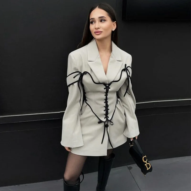 Winter Clothing Items - طقم فستان بمعطف وممشد متوسط الطول