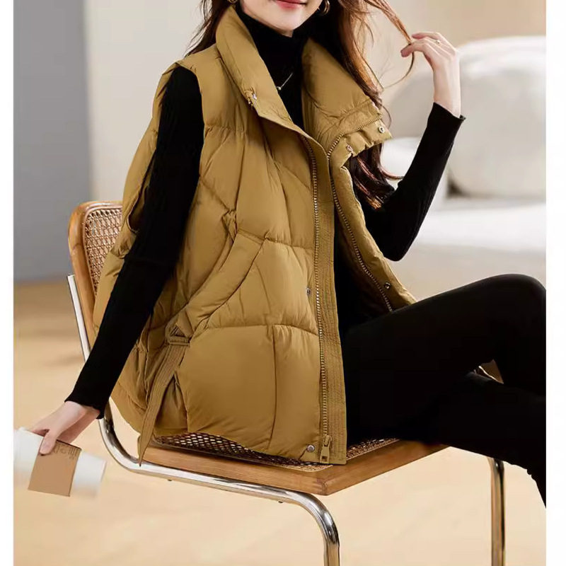 Winter Clothing Colors 2026 - جاكيت نسائي قطني خفيف ورقيق بلون